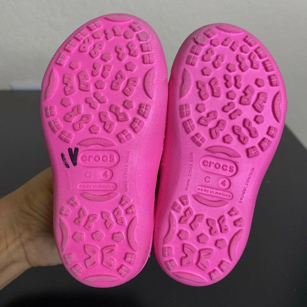 Crocs neon pink gabby flat Baby Toddler girls size C 4 Shoes Sandals